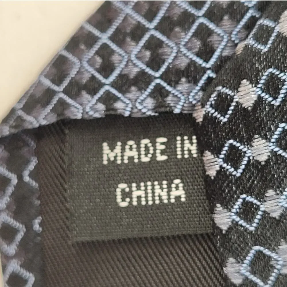 Kenneth Cole Reaction Blue Micro‎ Geometric Silk Tie Sophisticated Modern